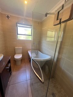  Bedroom Property for Sale in Outeniqua Strand Western Cape